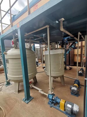 Potente sistema de eliminación de humos químicos 1000 m3/h Flujo de aire 900 Pa Torre de purificación para industriales